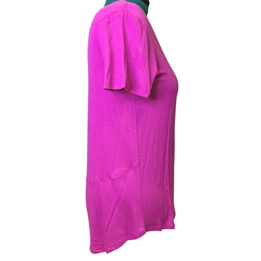 Womens Short Sleeve T-shirt By Mono B Size Large Bright Pink NWT - Picture 2 of 12